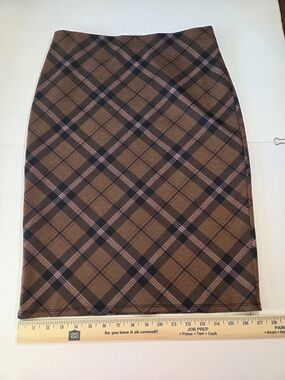 Brown Plaid Pencil Skirt with Pink Accent Lines